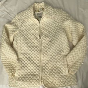 White Stag Women’s Quilted Jacket Lined with floral design Size Medium in Ivory